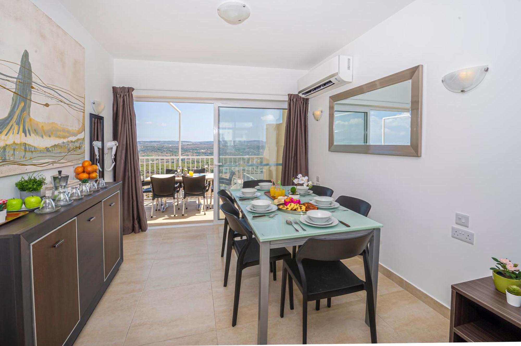 Summer Breeze Penthouse With Private Hot Tub & Terrace With Panoramic Views, By Getawaysmalta Меллиеха Экстерьер фото