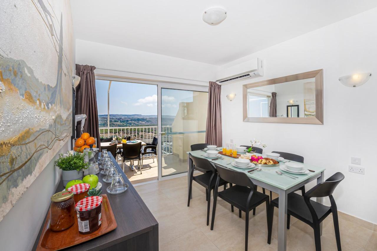 Summer Breeze Penthouse With Private Hot Tub & Terrace With Panoramic Views, By Getawaysmalta Меллиеха Экстерьер фото