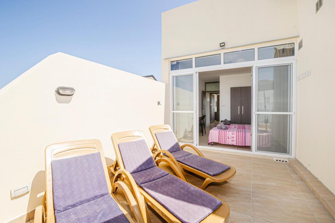 Summer Breeze Penthouse With Private Hot Tub & Terrace With Panoramic Views, By Getawaysmalta Меллиеха Экстерьер фото